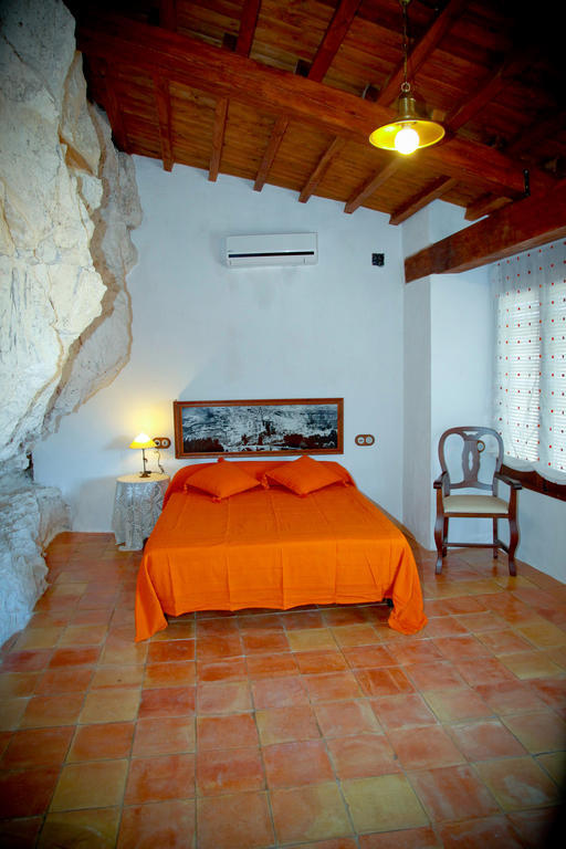 Casa Rural La Bodeguilla Alcala del Jucar Værelse billede